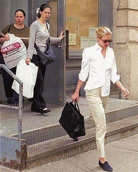 carolyn bessette kennedy clothing.